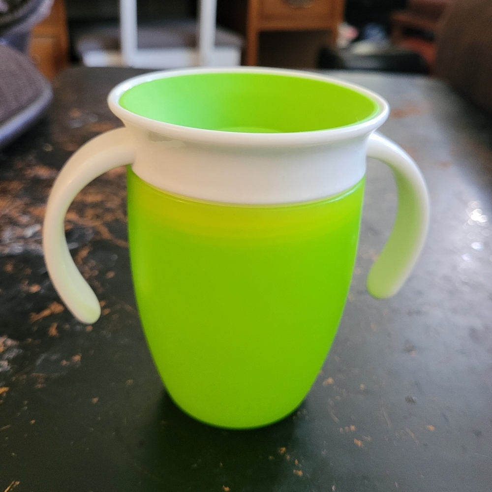 🌓 Kids 360 sippy cup